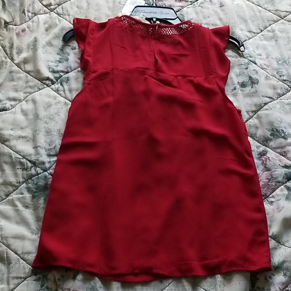 Red blouse - Picture 2 of 2
